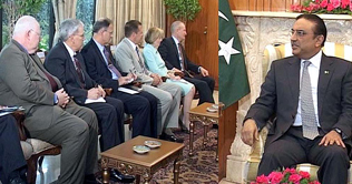 Nation should stand up against the terrorists: President